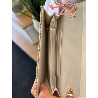 Like dreams Woven Straw Crossbody with Cream Bow Accent and Gold Chain