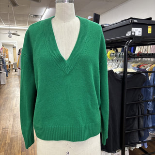 Aqua Cashmere Sweater Green V Neck Pullover
