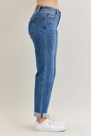 Judy Blue Boyfriend Mid-Rise Cuffed Jeans