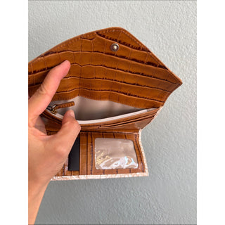 Brahmin Veronica ivory helm leather Wallet