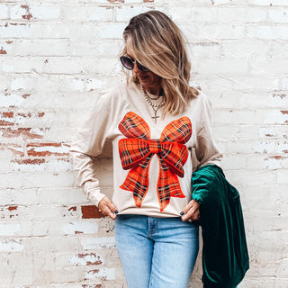 Long Sleeve Plaid Bow Christmas Tee