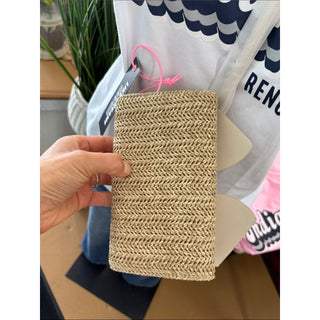 Like dreams Woven Straw Crossbody with Cream Bow Accent and Gold Chain