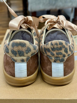 Mi.iM Leopard Destiny Sneakers