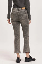 Jeanne Shade Cropped Flare Jeans