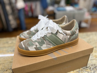 Mi.iM Dixie Camo Sneakers