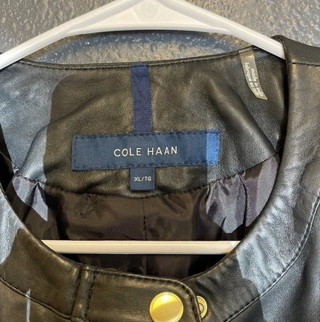 Cole Haan Black smooth lamb Leather woven shoulder Jacket size L