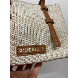Steve Madden indiee small tote natural Woven straw