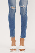 KanCan Maggie Mid-Rise Skinny Jeans