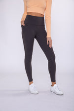 Tapered Band Essential Leggings